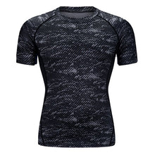 2018 Mens Quick Dry Gyms Wear Muscle Bodybuilding Clothing Fitness Compression Tights Clothes Short Sleeve Gyms T Shirt